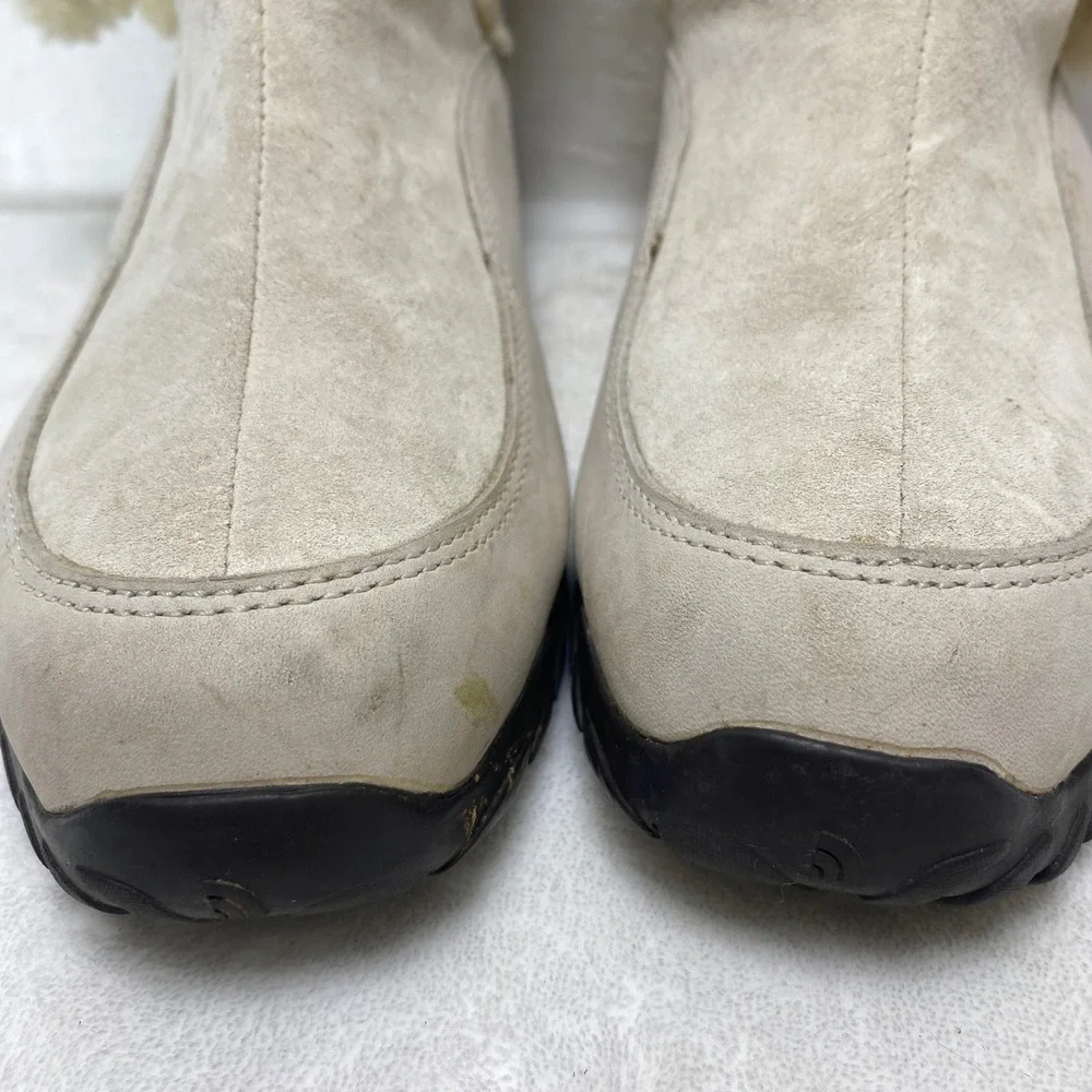 The North Face Womens Insulated Primaloft Shearling Boots Cream Suede  7‎
